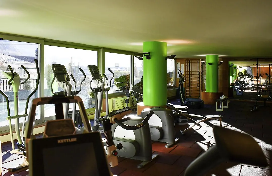 Mercure Andorra-1